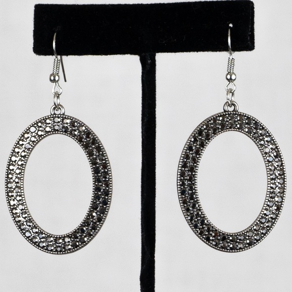 Earrings - Picture 2 of 2